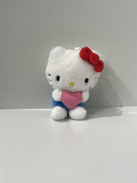 Porte clé peluche 10cm Hello Kitty avc cœur SANRIO