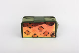 Trousse papeterie brillante dans le noir Jurassic World