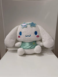 Peluche Cinnamoroll assis 25cm Jump into Summer Sanrio Series